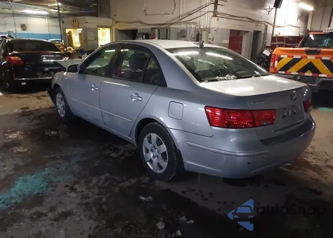 2009 Hyundai Sonata Gls z USA, uszkodzony, nr VIN 5NPET46C39H564604